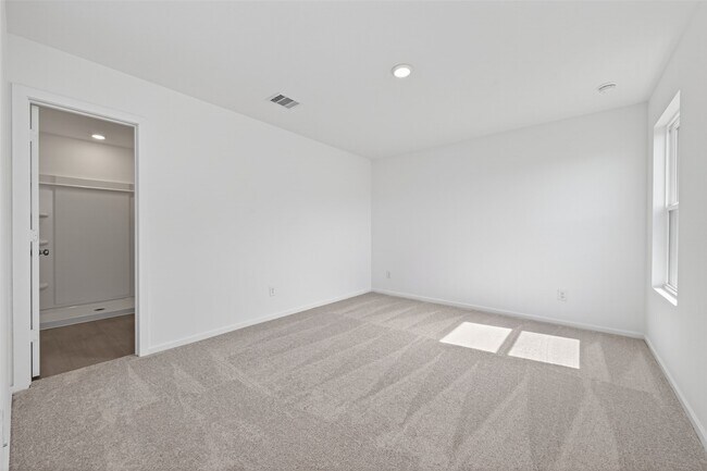 Building Photo - 6274 Alder Crk Dr