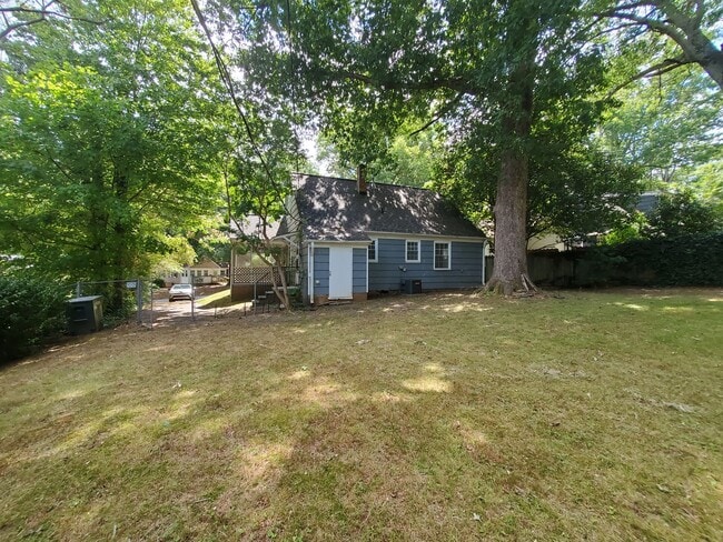 Building Photo - 508 Walter Ct