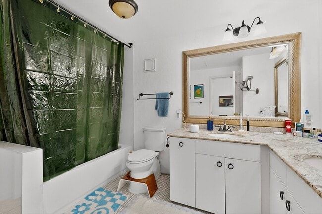 Building Photo - 5859 Frankford Rd