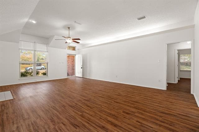 Building Photo - 401 Caviness Dr