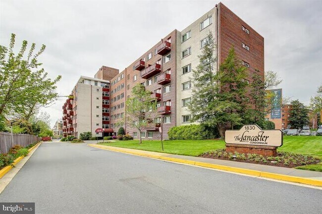 Building Photo - 1830 Columbia Pike