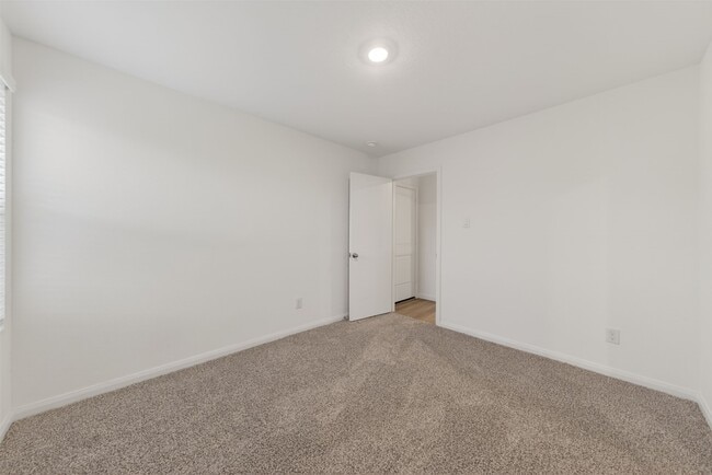 Building Photo - 12227 Shield Crest Ct