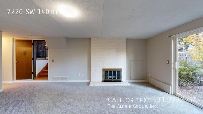 Building Photo - 7220 SW 140th Ave