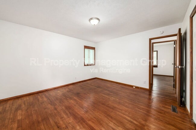 Building Photo - 259 Amfield Ct