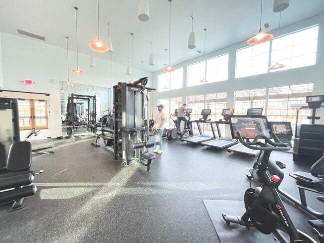 Building Photo - Brand New 3 Story, 4 bedroom, 3.5 bathroom Townhome Featuring a 1st floor Guest Suite, 2 Car Gara...