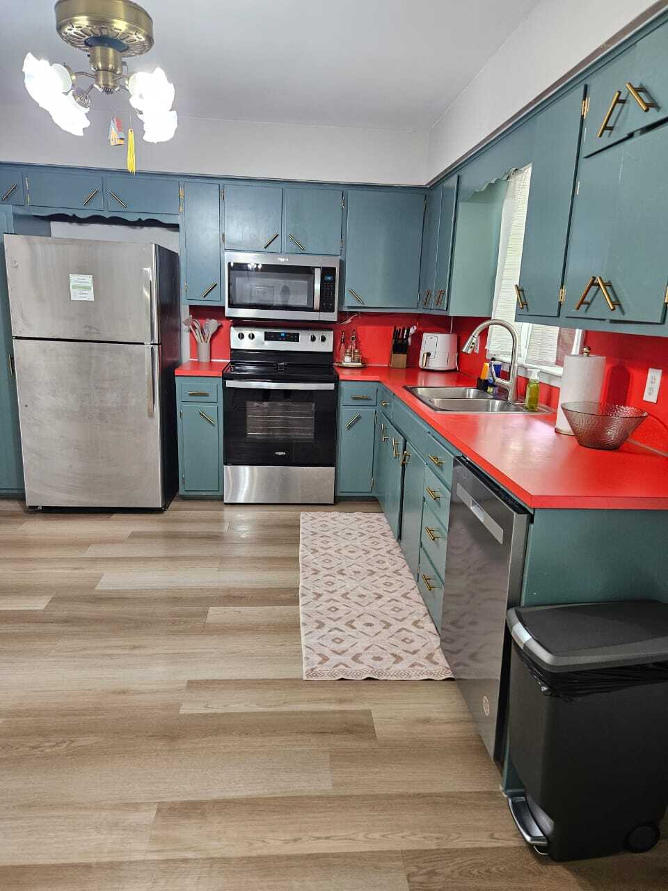 Building Photo - 3010 S 46th Ave