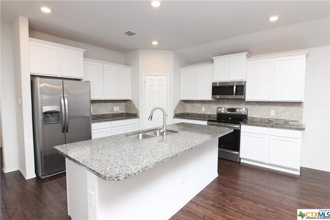 Building Photo - 6305 Tess Rd