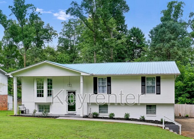 Building Photo - 2152 Ridgecrest Dr