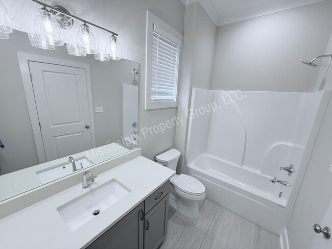 Building Photo - 3BD/3BA New Construction!