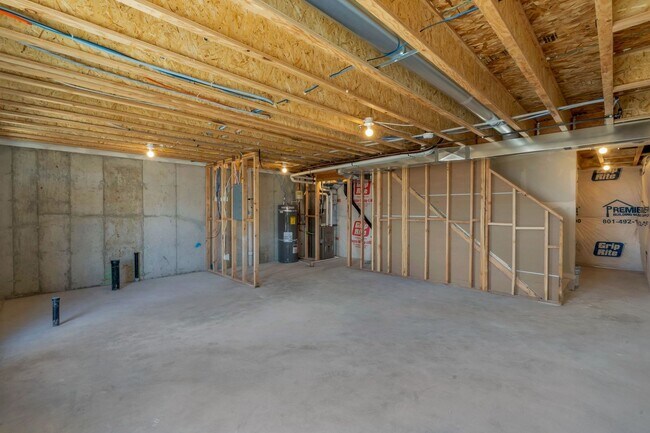 Building Photo - INVERNESS - BRAND NEW LUXURY ROW END THOUSE W 2 CAR GARAGE