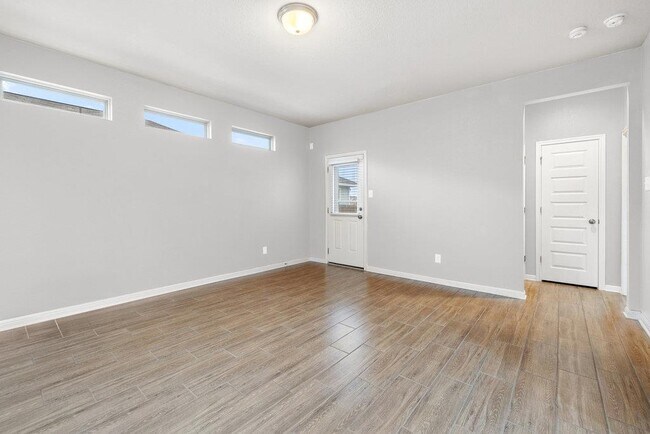 Building Photo - 236 El Dorado Rd