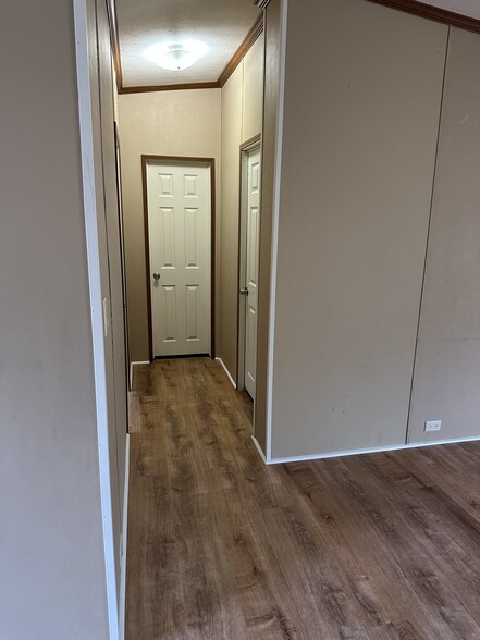 Building Photo - 7208 Comstock Cv