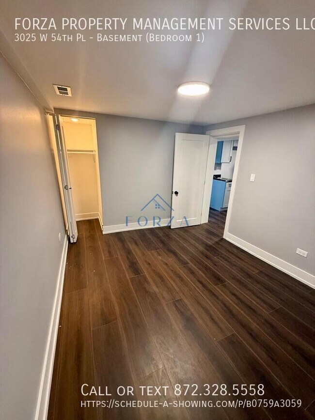 Building Photo - 3025 W 54th Pl