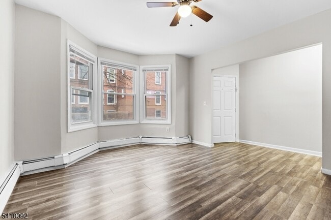 Building Photo - 336 Madison Ave