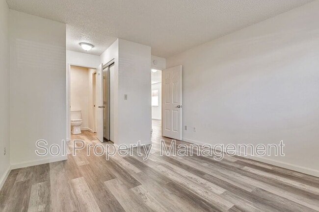 Building Photo - 4450 Starboard Ct
