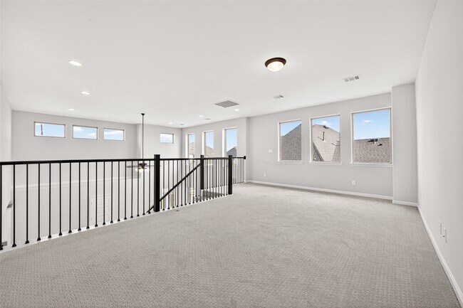 Building Photo - 7438 Denali Dr