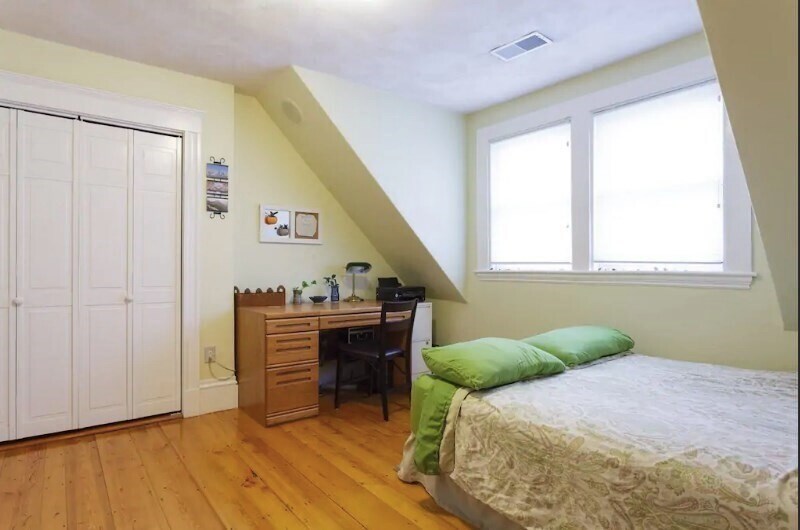 Building Photo - 3 Hagar St