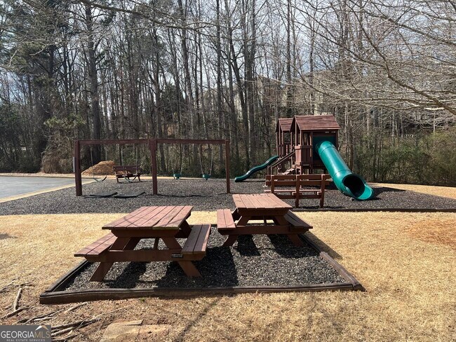 Building Photo - 1313 Bailey's Corner