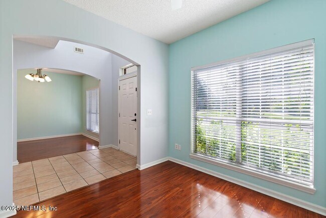 Building Photo - 13480 Gallant Fox Cir W