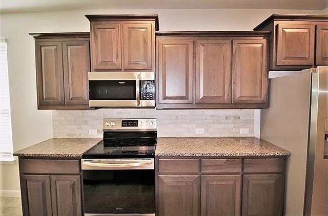 Building Photo - 170 Colter Dr