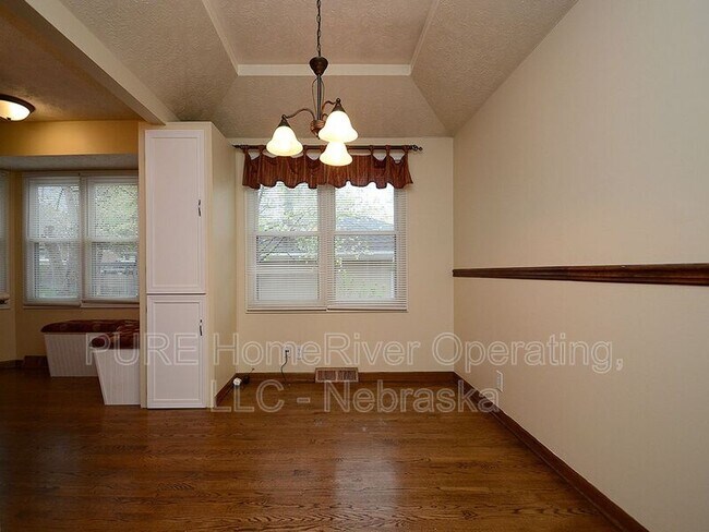 Building Photo - 2121 S 163rd Cir