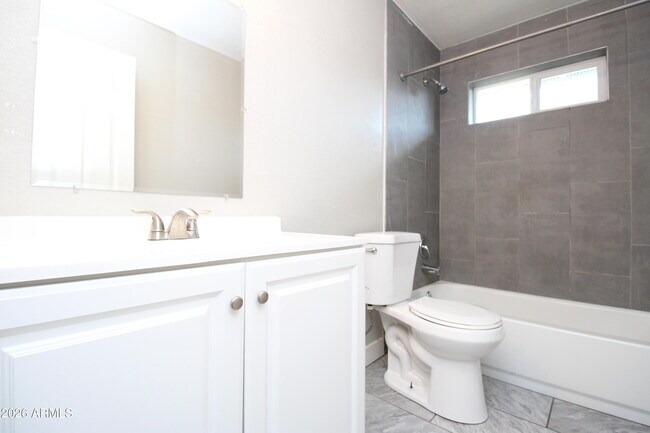 Building Photo - 6040 N 21st Ave