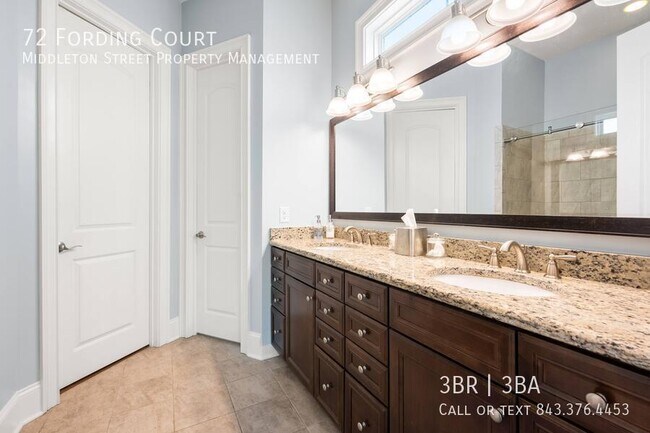 Building Photo - 72 Fording Ct