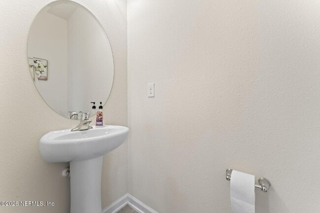 Building Photo - 575 Oakleaf Plantation Pkwy