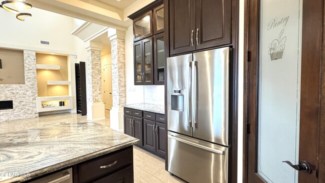 Building Photo - 12408 Fresh Water Dr