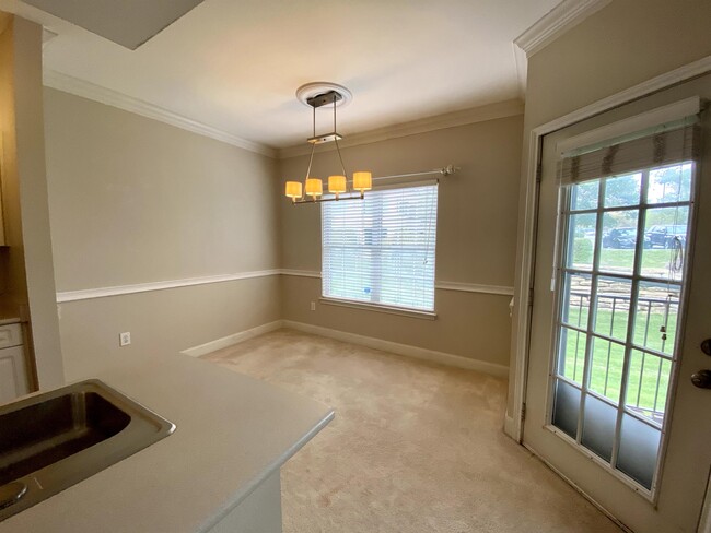 Building Photo - 11600 Tomahawk Creek Pkwy