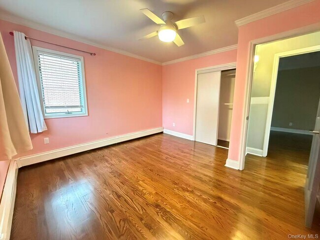 Building Photo - 3 Grant Ave