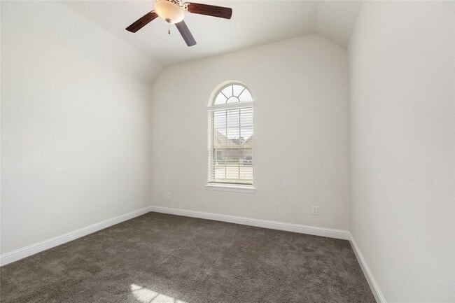 Building Photo - 7438 Bethpage Ln