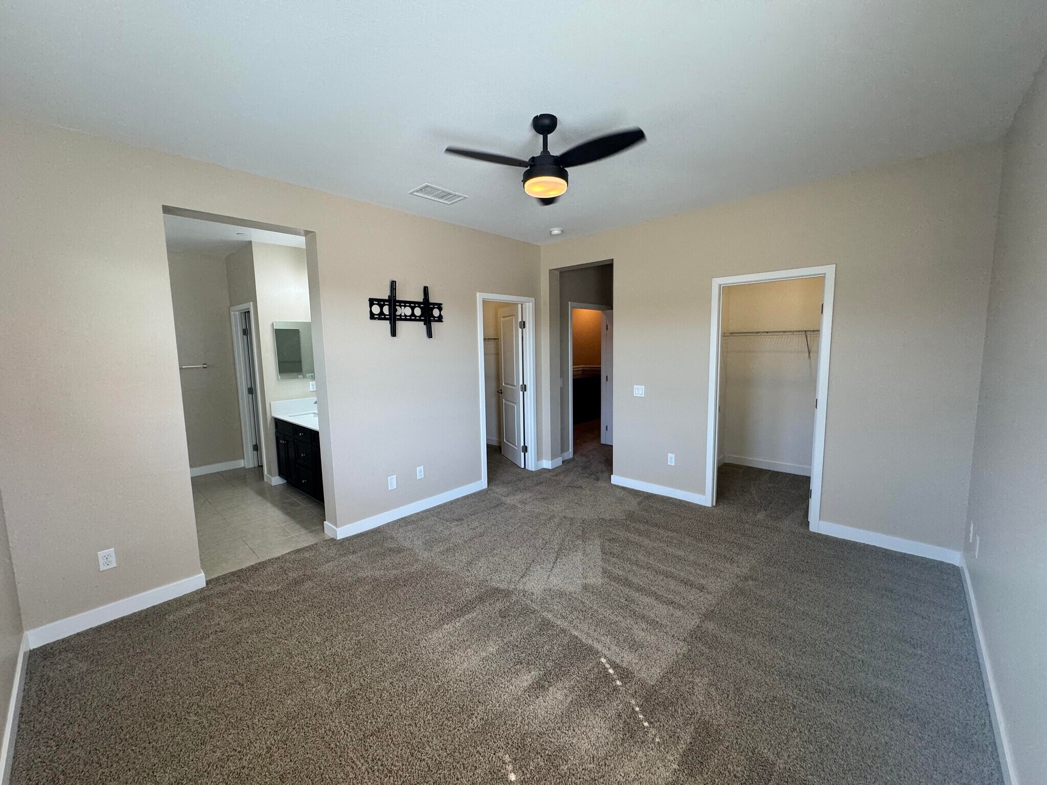 Building Photo - 11406 Citrus Dr