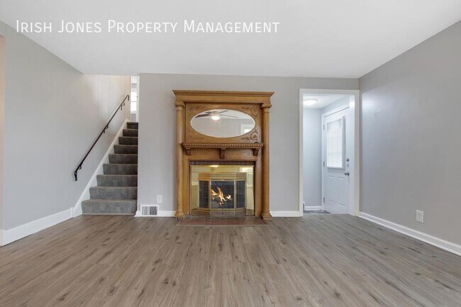 Building Photo - 303 Niagara Fls Blvd
