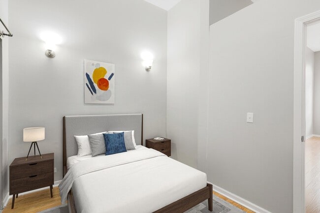 Building Photo - 1726 N Sedgwick St