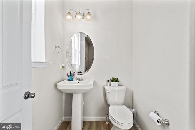 Building Photo - 2848 White Tail Dr