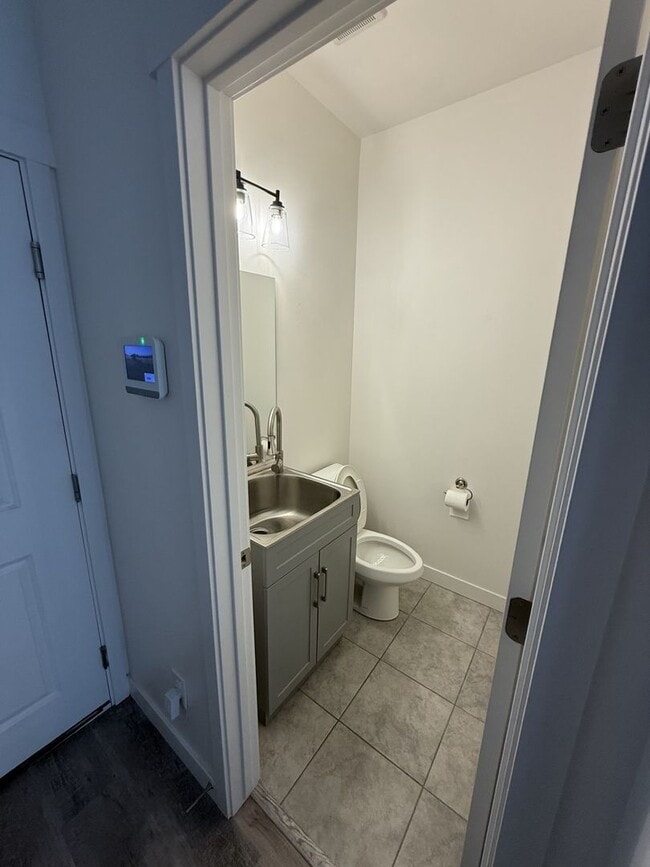 Building Photo - Beautiful Home in Spanish Fork