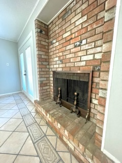 Building Photo - 4901 Lakemoor Dr