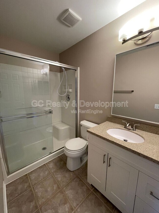 Building Photo - 2525 Arcadia Cir