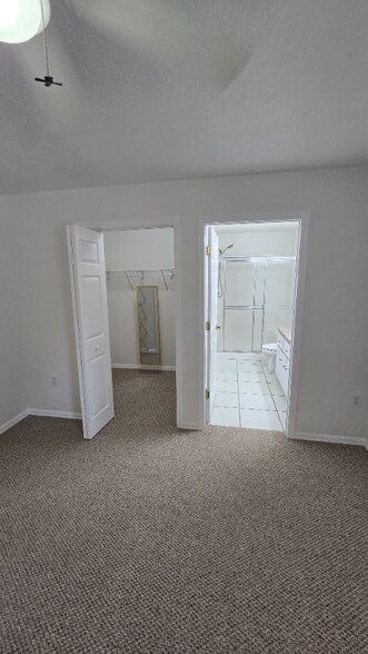 Building Photo - 4037 Jason Rd