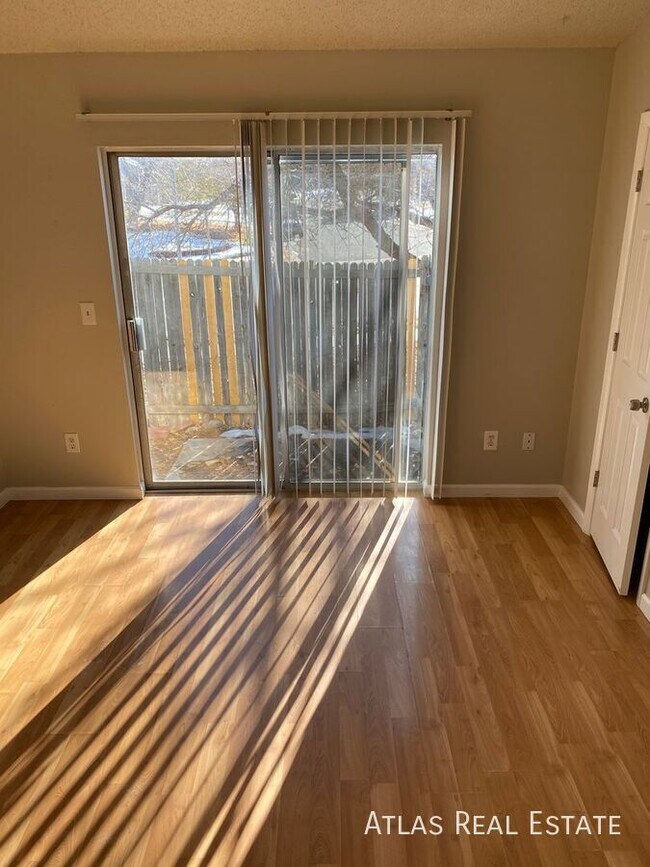 Building Photo - 851 S Uravan Ct