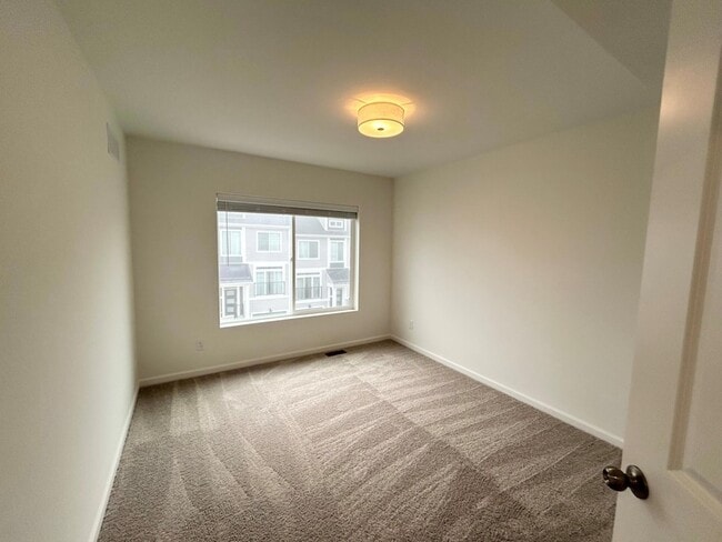 Building Photo - 2776 Bristol Rdg Dr