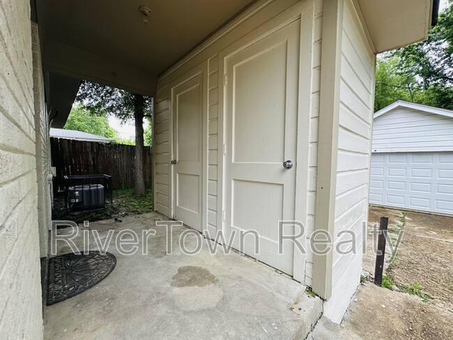 Building Photo - 1592 Duke Rd