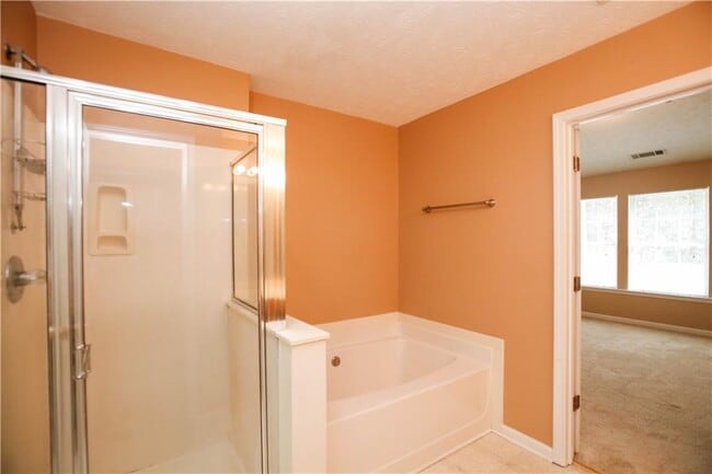 Building Photo - 3875 Dandridge Way NW