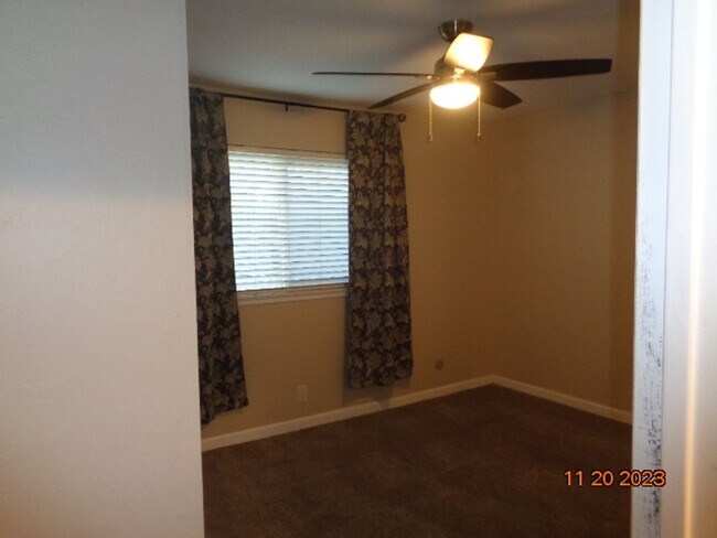 Building Photo - 720 Devonshire Ct