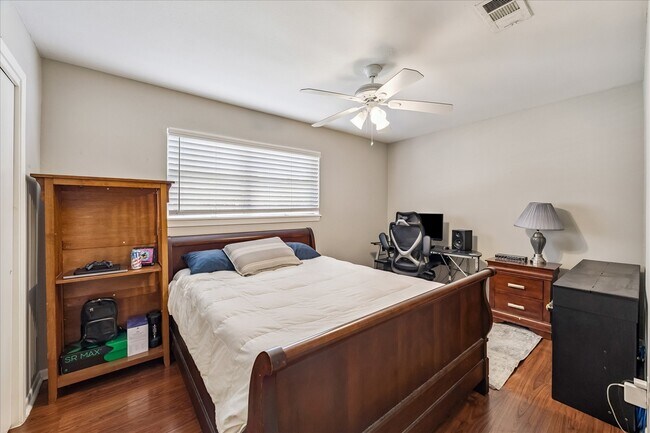Building Photo - 5811 Spruce Forest Dr