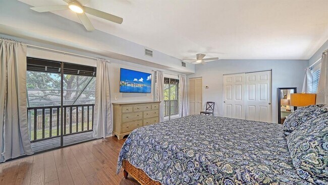 Building Photo - 6061 Border Ln