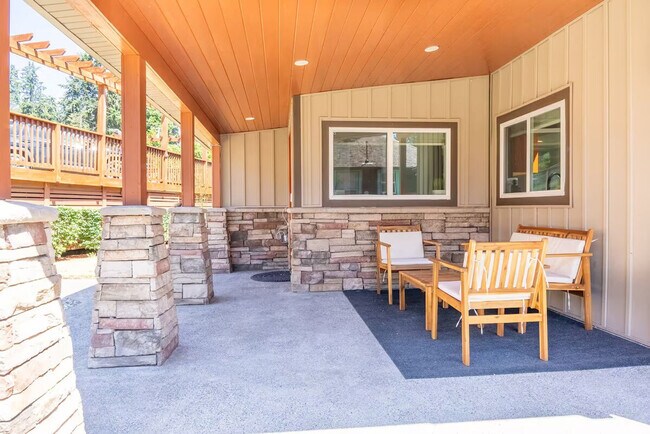 Building Photo - 5627 Illahee Road NE