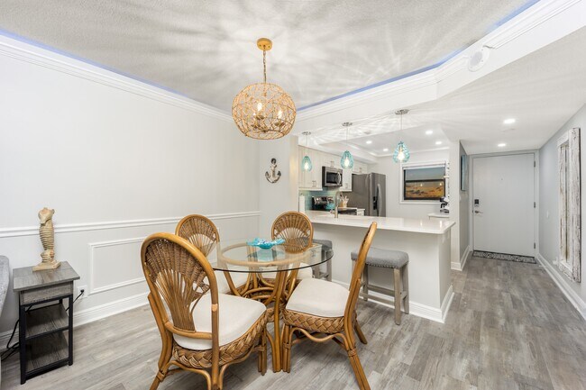 Building Photo - 9400 S Ocean Dr