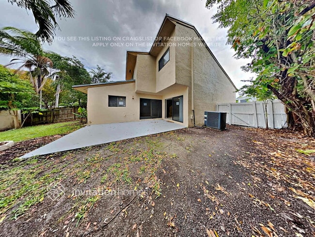 Building Photo - 10051 SW 218th St